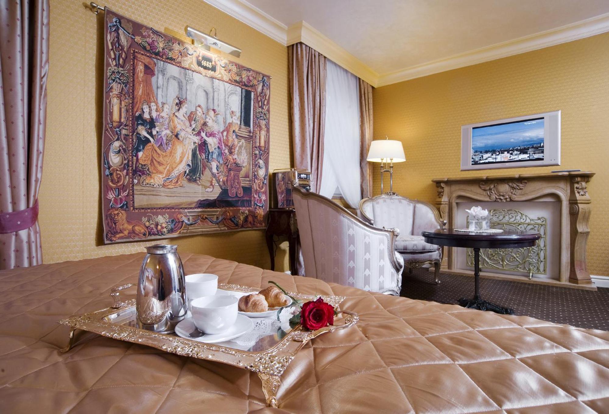 Imperial & Restaurant Hotel